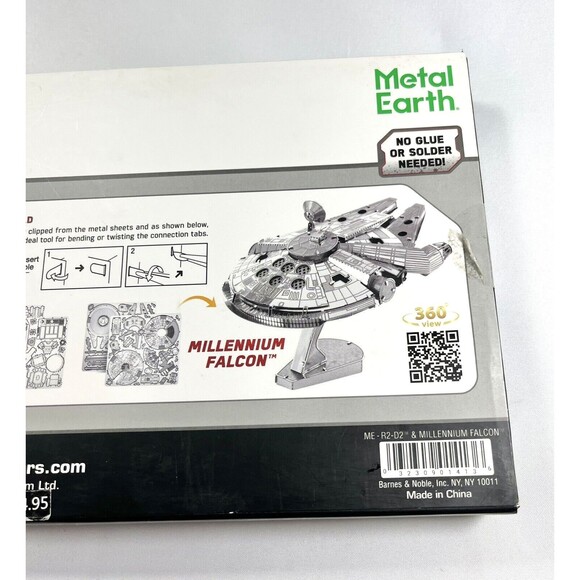 Fascinations Metal Earth Millennium Falcon & R2-D2 3D Metal Model Kit New Sealed - Picture 4 of 8